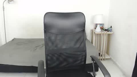 crow_black00 online show from 27, 9, 2025