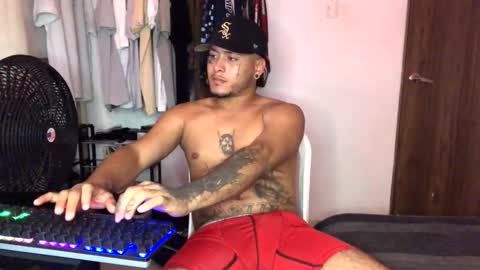 crow_black00 online show from 14, 4, 2026