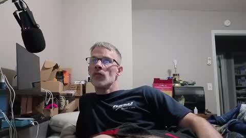 Crownandkat online show from 26, 5, 2026