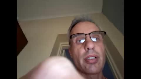 Crucut online show from 15, 1, 2025