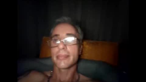 Crucut online show from 22, 1, 2025