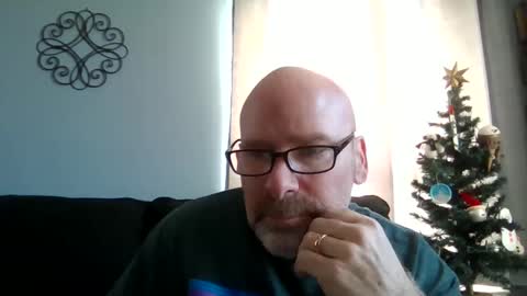 Snapshot of cruising_guy chatting on 26, 12, 2024 fun guy online show from 26, 12, 2024