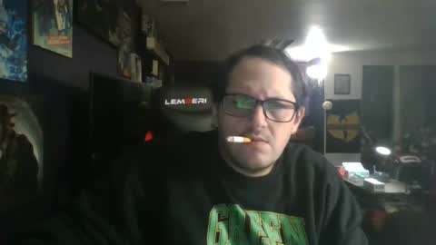 Snapshot of crunchy2hott1287 chatting on 12, 1, 2025 crunchy2hott1287 online show from 12, 1, 2025