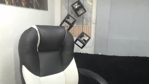 cry_thereal online show from 26, 6, 2026
