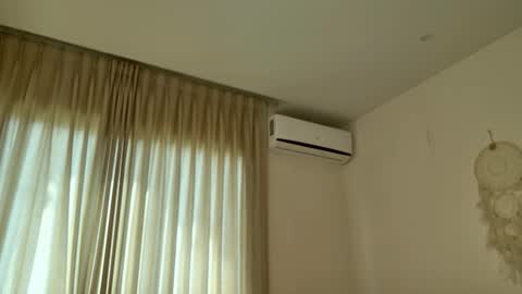 Lin inst lingoodyy online show from 19, 1, 2026