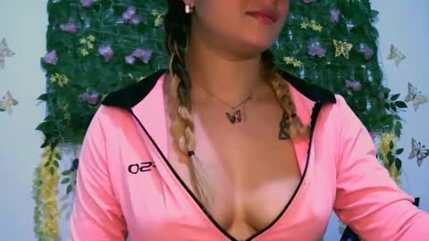 crysrus online show from 19, 10, 2025