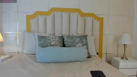 Snapshot of crysta_lrose_ chatting on 11, 2, 2026 Crystal Rose online show from 11, 2, 2026