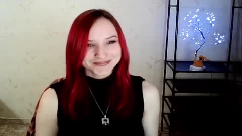 crystal_carnation online show from 14, 5, 2026