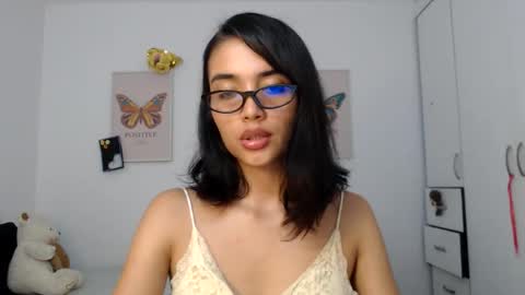 Snapshot of crystal_grilx chatting on 10, 6, 2026 crystal_grilx online show from 10, 6, 2026