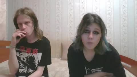 Snapshot of crystal_porn_love chatting on 5, 12, 2024 Crystal and Marcl online show from 5, 12, 2024
