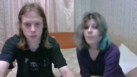 Snapshot of crystal_porn_love chatting on 10, 12, 2024 Crystal and Marcl online show from 10, 12, 2024