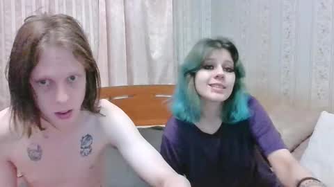 Snapshot of crystal_porn_love chatting on 21, 12, 2024 Crystal and Marcl online show from 21, 12, 2024