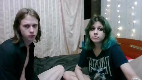 Snapshot of crystal_porn_love chatting on 27, 12, 2024 Crystal and Marcl online show from 27, 12, 2024
