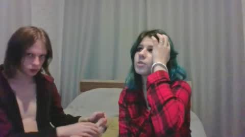Snapshot of crystal_porn_love chatting on 7, 1, 2025 Crystal and Marcl online show from 7, 1, 2025