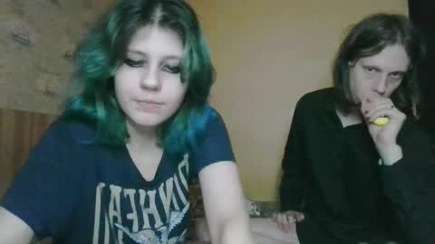 Snapshot of crystal_porn_love chatting on 14, 1, 2025 Crystal and Marcl online show from 14, 1, 2025