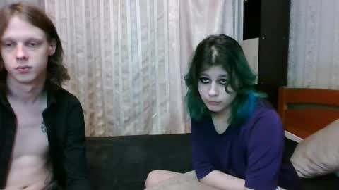 Snapshot of crystal_porn_love chatting on 19, 1, 2025 Crystal and Marcl online show from 19, 1, 2025