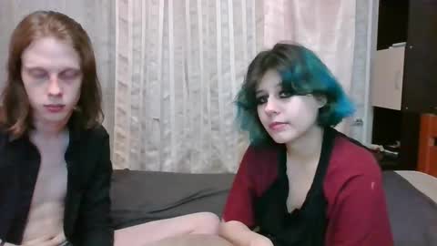 Snapshot of crystal_porn_love chatting on 24, 1, 2025 Crystal and Marcl online show from 24, 1, 2025