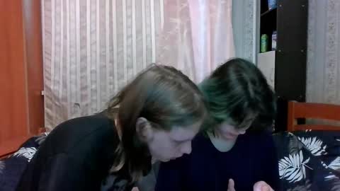 Snapshot of crystal_porn_love chatting on 8, 2, 2025 Crystal and Marcl online show from 8, 2, 2025