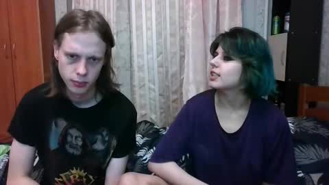 Snapshot of crystal_porn_love chatting on 9, 2, 2025 Crystal and Marcl online show from 9, 2, 2025