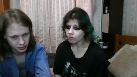 Snapshot of crystal_porn_love chatting on 20, 2, 2025 Crystal and Marcl online show from 20, 2, 2025