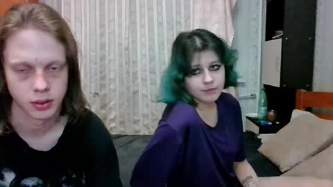 Snapshot of crystal_porn_love chatting on 1, 3, 2025 Crystal and Marcl online show from 1, 3, 2025