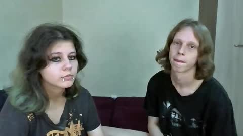 Crystal and Marcl online show from 19, 9, 2025