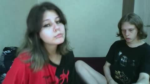 Crystal and Marcl online show from 20, 9, 2025