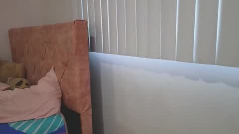 Crystal Blaze online show from 5, 11, 2025