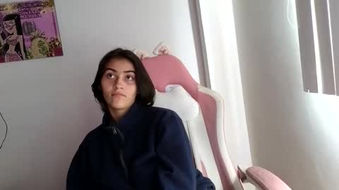 Crystal Blaze online show from 13, 11, 2025