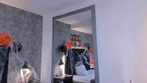 Crystal online show from 22, 10, 2025