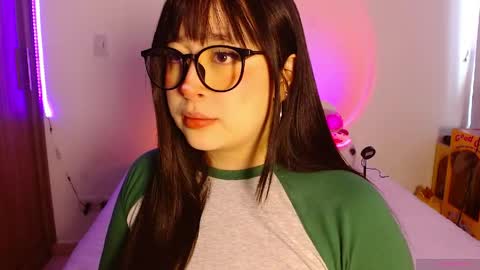 Olivia  online show from 23, 4, 2026