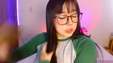 Olivia  online show from 9, 5, 2026