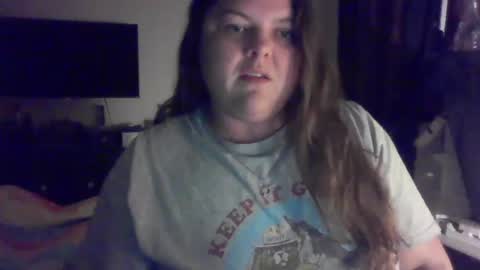 Snapshot of crystalizzzee chatting on 18, 10, 2025 Herekittykitty69 online show from 18, 10, 2025