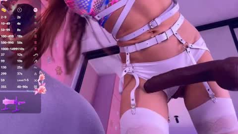 Snapshot of crystallana chatting on 2, 2, 2025 Lana online show from 2, 2, 2025