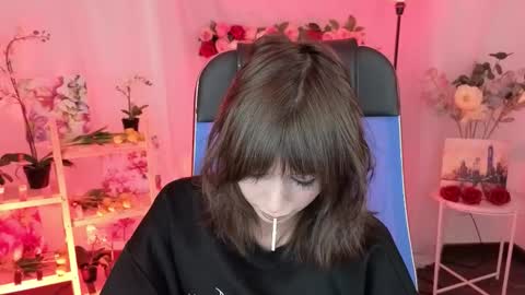 crystallbloom online show from 14, 1, 2026