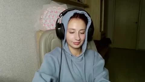 Snapshot of crystallkris chatting on 3, 12, 2024 Kristina online show from 3, 12, 2024