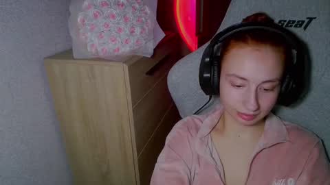 Snapshot of crystallkris chatting on 14, 1, 2025 Kristina online show from 14, 1, 2025