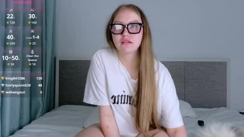 Lina online show from 11, 5, 2026
