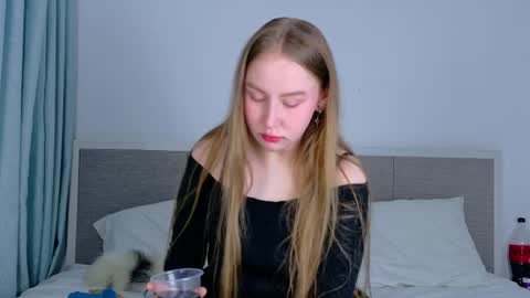 Lina online show from 12, 5, 2026