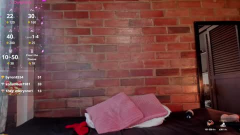 Soy Crystal online show from 7, 12, 2024