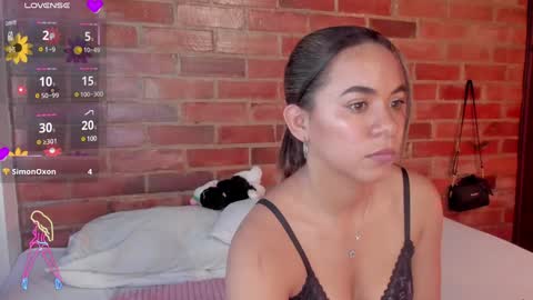 Soy Crystal online show from 15, 1, 2025