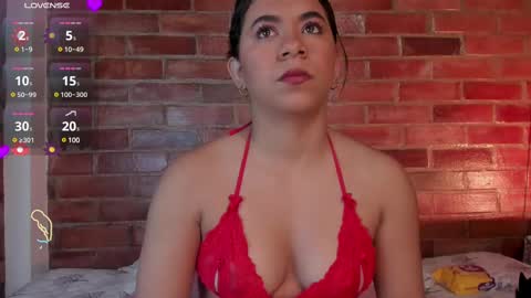 Soy Crystal online show from 18, 2, 2025