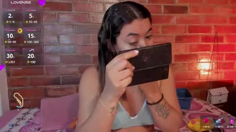 Soy Crystal online show from 7, 3, 2025