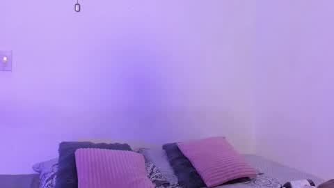 Soy Crystal online show from 13, 2, 2026