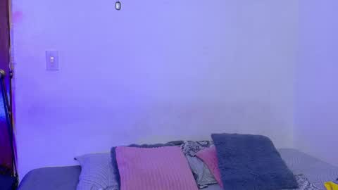 Soy Crystal online show from 15, 2, 2026