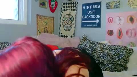 Snapshot of cu2sly chatting on 15, 11, 2025 online show from 15, 11, 2025