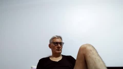 BIG UNCUT HARD COCK online show from 1, 5, 2026