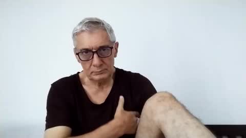 BIG UNCUT HARD COCK online show from 3, 5, 2026