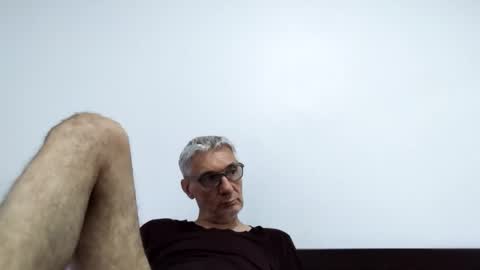 BIG UNCUT HARD COCK online show from 22, 6, 2026