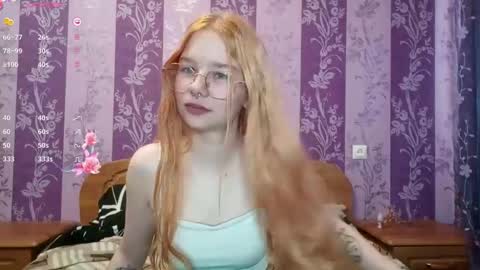 Snapshot of cucumber_kringe chatting on 8, 10, 2025 Sia online show from 8, 10, 2025